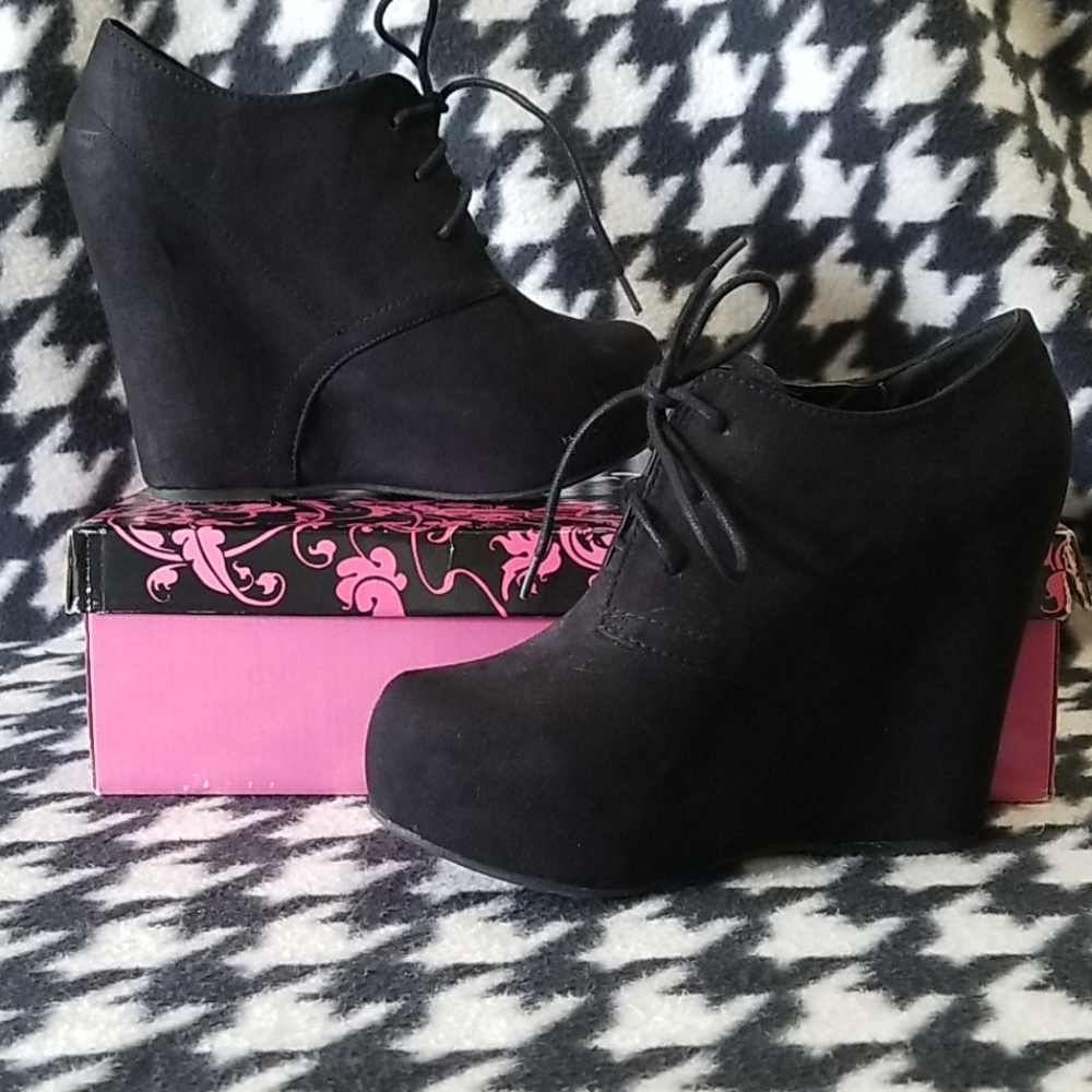 Platform Lace Up Wedge Booties